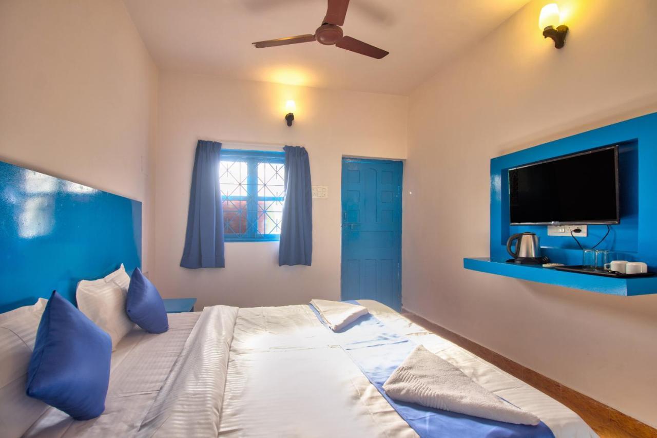 Mandrem Retreat Beach Resort 果阿旧城 外观 照片
